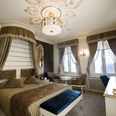 Fuat Pasa - Special Category Bosphorus Hotel Istambul