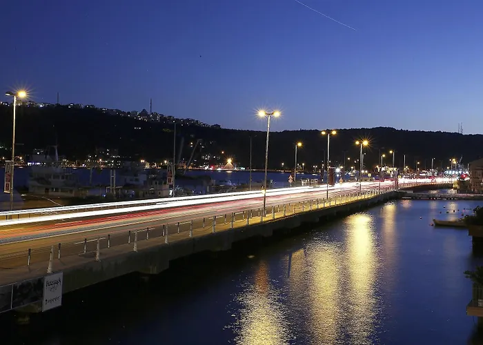 Fuat Pasa - Special Category Bosphorus Отель 4*