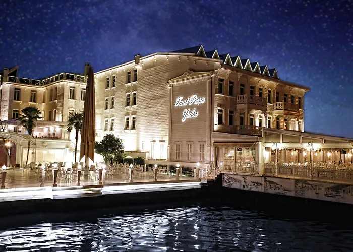 Fuat Pasa - Special Category Bosphorus Отель