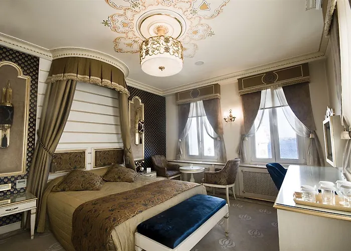 Fuat Pasa - Special Category Bosphorus Отель Стамбул