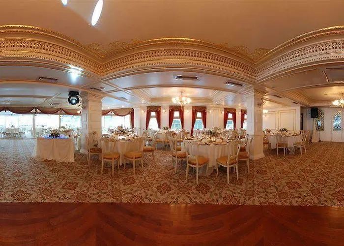 Fuat Pasa - Special Category Bosphorus Отель Стамбул